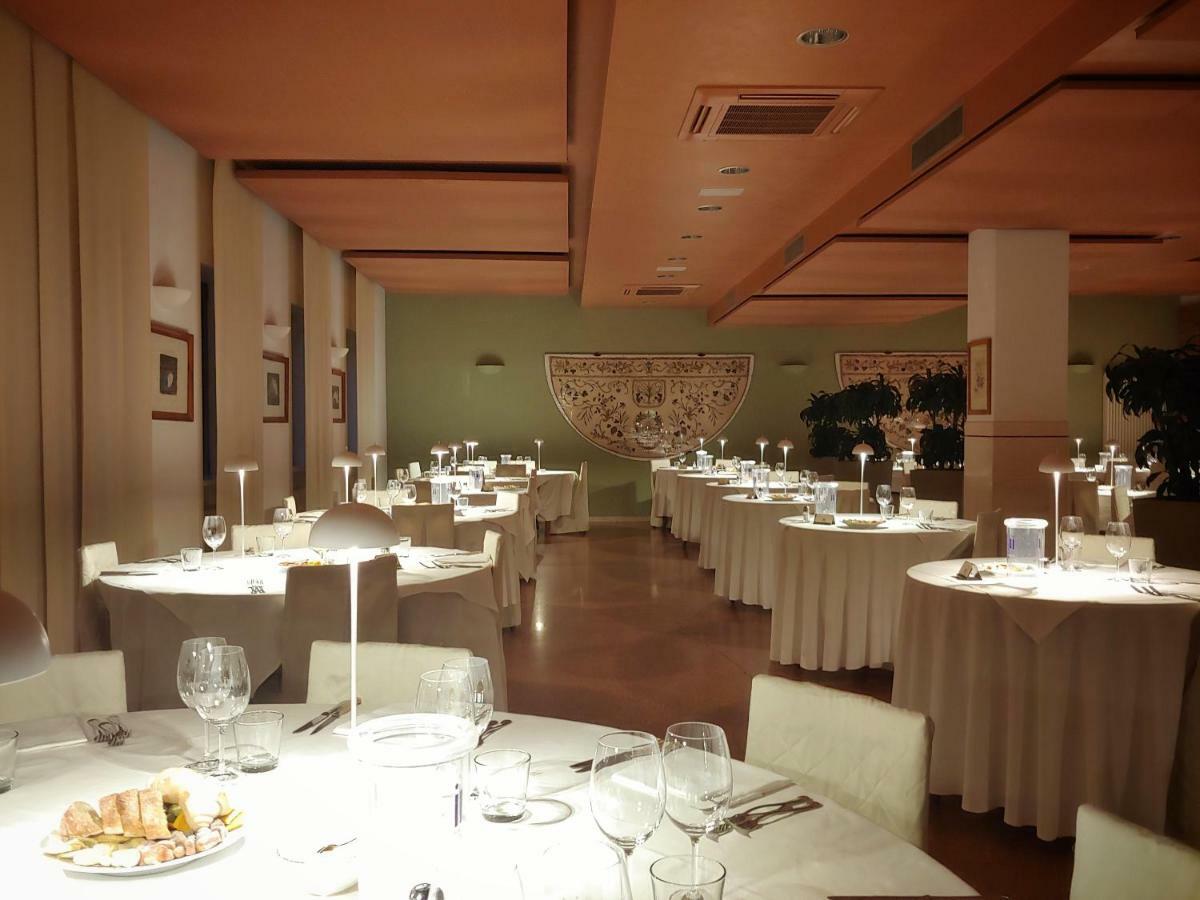 Locanda Perinella Castelgomberto Bagian luar foto