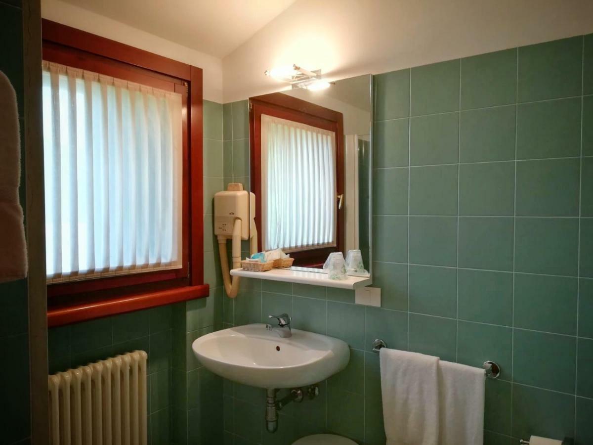 Locanda Perinella Castelgomberto Bagian luar foto